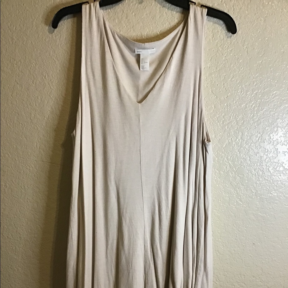 Basic V neck dress